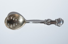 Shiebler sterling silver, serving spoon, NY